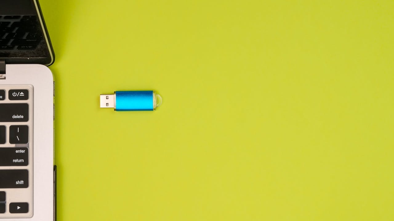 Do You Still Use Pen Drives For Storage