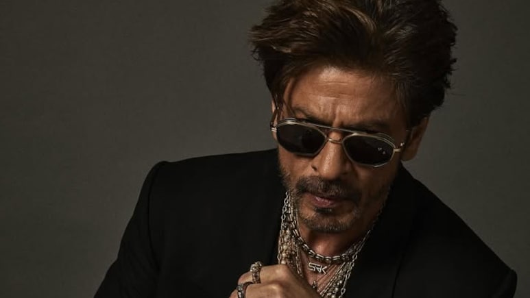 Shah Rukh Khan Updates Fan About His Next Release On Ask SRK Session: "Just <i>KING</i>"