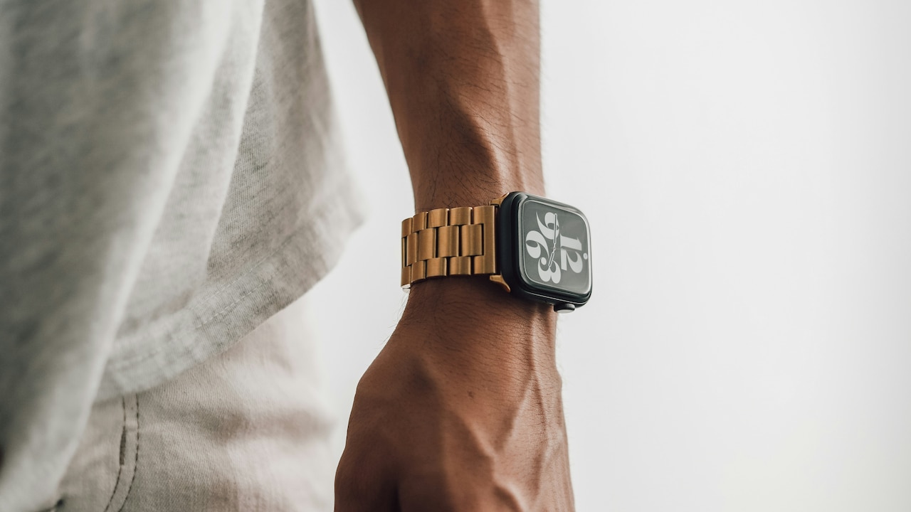 Shine in style with these 5 stunning metal smartwatches built for all-day smart performance