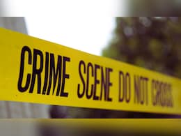 ऑस्ट्रेलिया में पुलिस पर ही ताबड़तोड़ गोलीबारी, 2 अधिकारियों की मौत- 1 घायल, शूटर अभी पकड़ से बाहर ऑस्ट्रेलिया में पुलिस पर ही ताबड़तोड़ गोलीबारी, 2 अधिकारियों की मौत- 1 घायल, शूटर अभी पकड़ से बाहर