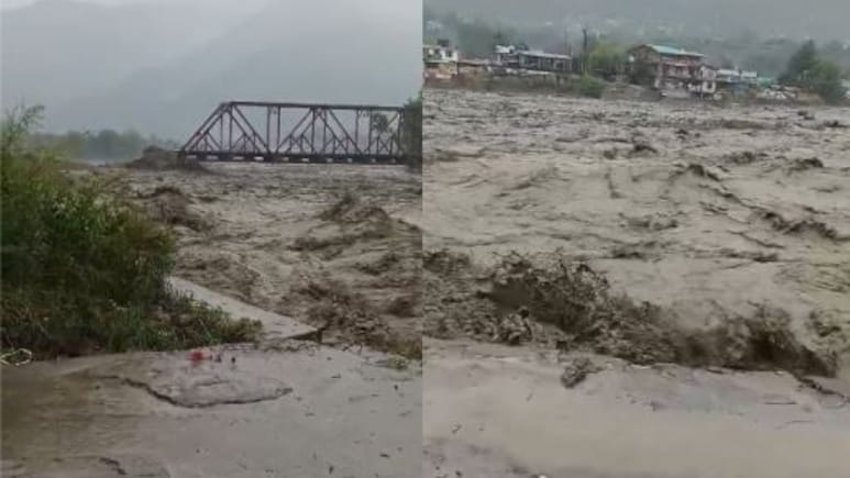 ताश के पत्तों की तरह पानी में ढह गया शापिंग कॉम्प्लेक्स, मनाली में नहीं थम रहा व्यास नदी का कहर ताश के पत्तों की तरह पानी में ढह गया शापिंग कॉम्प्लेक्स, मनाली में नहीं थम रहा व्यास नदी का कहर