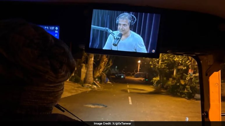 'Peak Bengaluru': Auto Driver Spotted Listening To Entrepreneur Naval Ravikant, Pic Viral 'Peak Bengaluru': Auto Driver Spotted Listening To Entrepreneur Naval Ravikant, Pic Viral
