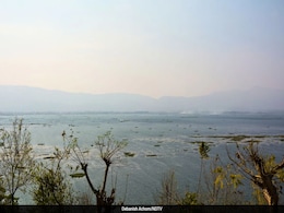 Floating School On Manipur's Loktak Lake Struggles To Stay Afloat Floating School On Manipur's Loktak Lake Struggles To Stay Afloat