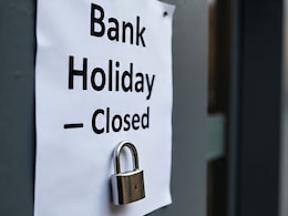 Bank Holidays in August 2025: अगस्त में बैंक जाने से पहले जान लें ये तारीखें! 9 दिन रहेंगे बंद,देखें लिस्ट Bank Holidays in August 2025: अगस्त में बैंक जाने से पहले जान लें ये तारीखें! 9 दिन रहेंगे बंद,देखें लिस्ट
