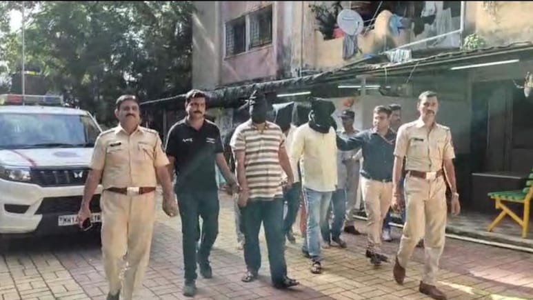 Pune News : 'बंद खोली', बेल्टने मारहाण, एक किडनी निकामी...; पुण्यात प्रेमप्रकरणातून तरुणाची हत्या Pune News : 'बंद खोली', बेल्टने मारहाण, एक किडनी निकामी...; पुण्यात प्रेमप्रकरणातून तरुणाची हत्या