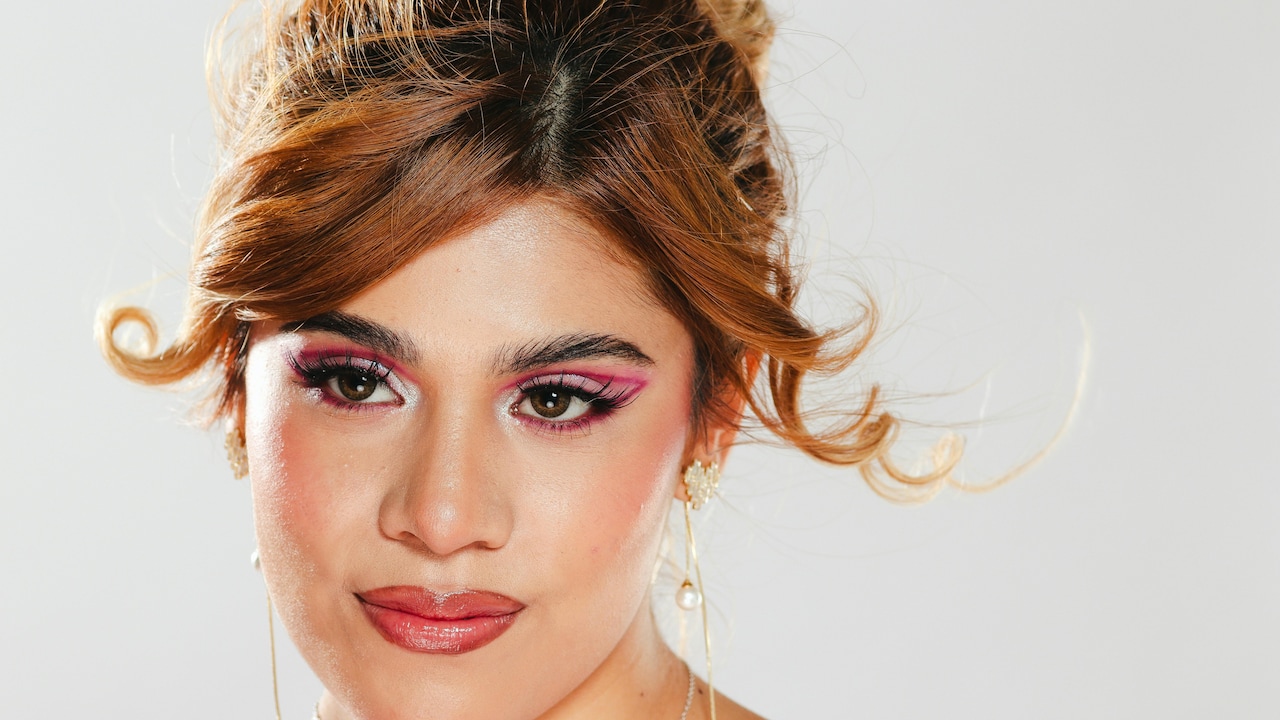 Box hair dyes can make your hair look glossy and glamorous