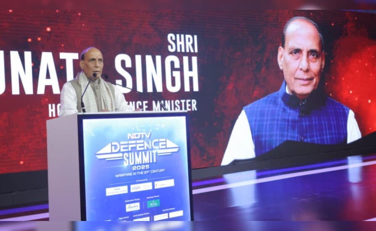 आत्मनिर्भरता विकल्प नहीं, अस्तित्व के लिए जरूरी... NDTV डिफेंस समिट में बोले रक्षा मंत्री राजनाथ सिंह आत्मनिर्भरता विकल्प नहीं, अस्तित्व के लिए जरूरी... NDTV डिफेंस समिट में बोले रक्षा मंत्री राजनाथ सिंह