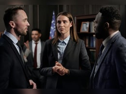 Corporate Lawyer: कॉर्पोरेट लॉयर कैसे बनें? स्टेप-बाय-स्टेप प्रोसेस जानें यहां Corporate Lawyer: कॉर्पोरेट लॉयर कैसे बनें? स्टेप-बाय-स्टेप प्रोसेस जानें यहां