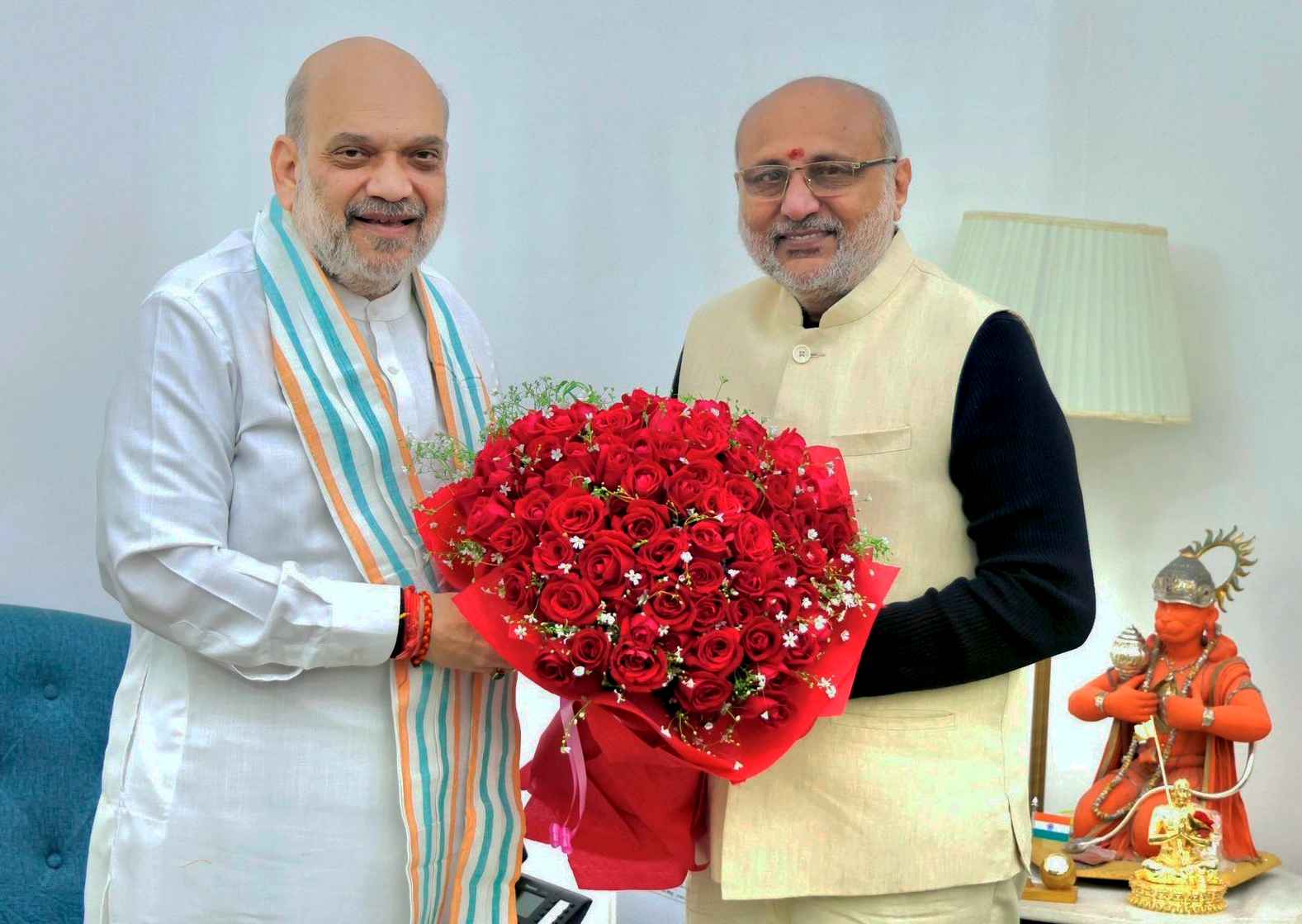 उपराष्‍ट्रपति चुनाव: सीपी राधाकृष्‍णन की उम्‍मीदवारी विपक्ष में डालेगी फूट? जानिए क्‍या है DMK की दुविधा