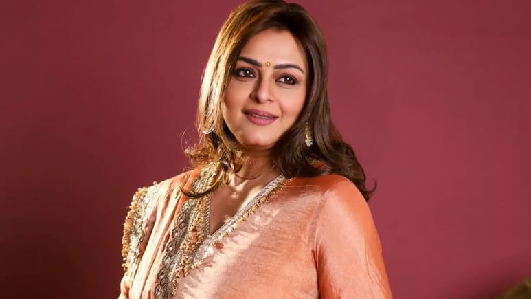 Shilpa Shirodkar's Car Was Hit By Bus In Mumbai. Actor Files Complaint, "Anything Could Have Happened" Shilpa Shirodkar's Car Was Hit By Bus In Mumbai. Actor Files Complaint, "Anything Could Have Happened"