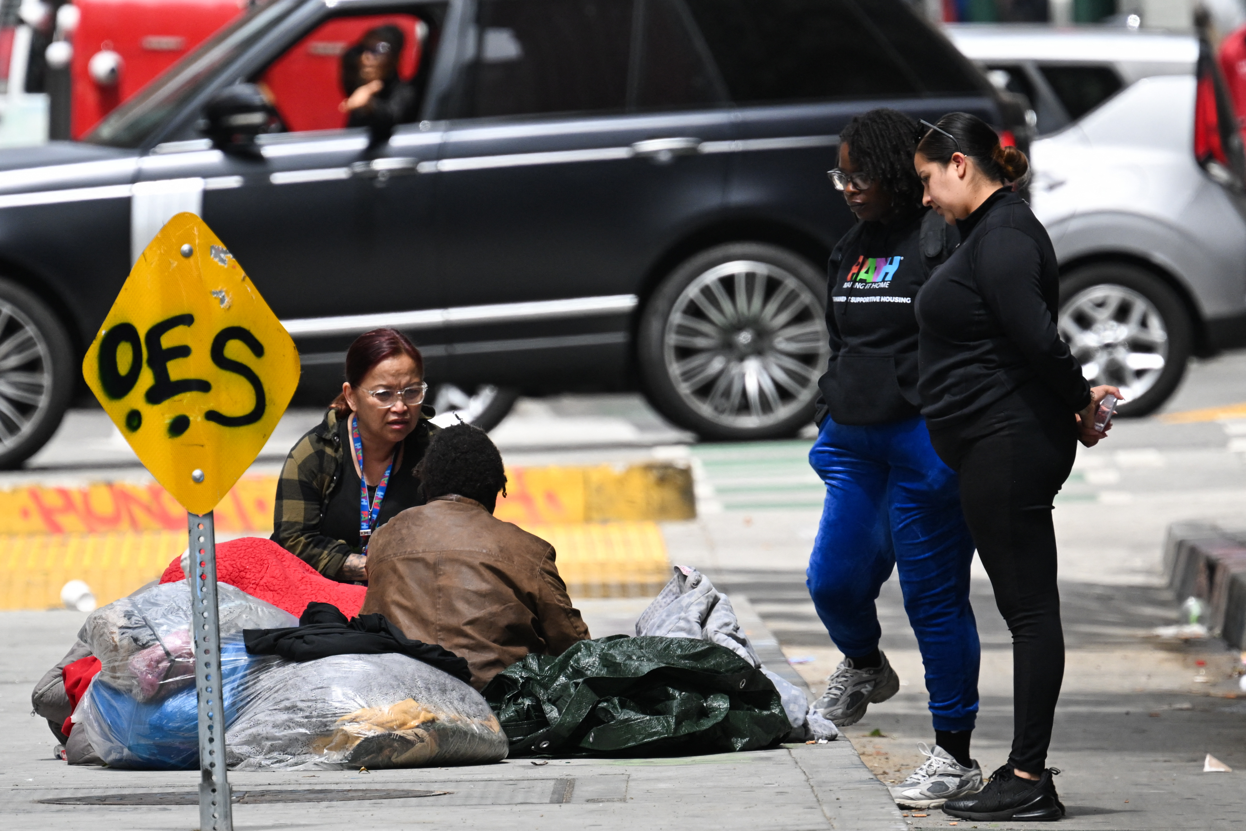 "Go To Shelter Or Face Jail": White House Warns Washington DC Homelessness