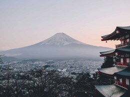 Want to Live and Work in Japan? This Visa Might Be Your Answer Want to Live and Work in Japan? This Visa Might Be Your Answer