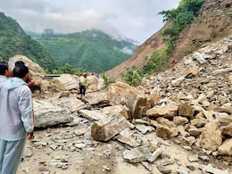 उत्तराखंड के 8 जिलों में 4 दिनों तक भारी बारिश का रेड अलर्ट, स्कूल बंद, घरों में रहने की सलाह उत्तराखंड के 8 जिलों में 4 दिनों तक भारी बारिश का रेड अलर्ट, स्कूल बंद, घरों में रहने की सलाह