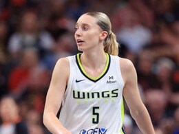 Paige Bueckers Scores 44 Points, Sets WNBA Rookie Record In Dallas Wings' Loss