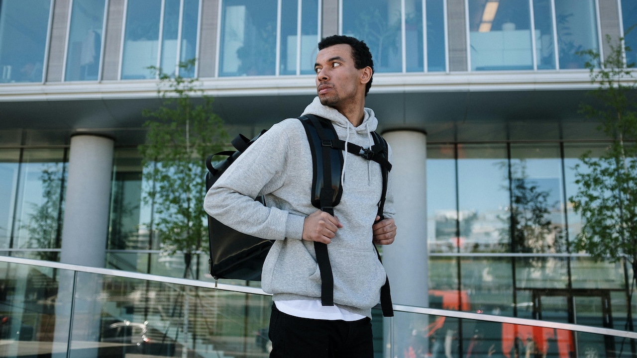 How To Choose The Best Office Backpack: Comfort, Style And Features
