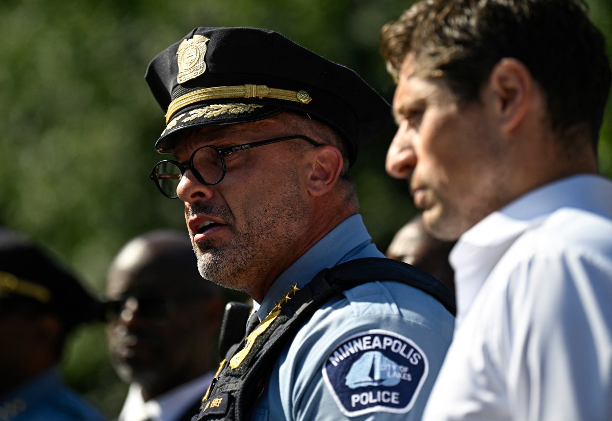 Minneapolis Shooter Shot Through Church Windows At Children: Police Chief