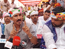 Rajasthan: 'CM ने आदिवासी दिवस की बधाई नहीं दी' सांसद रोत बोले- दिवस मानाने के नाम पर 50 लाख का घोटाला किया  Rajasthan: 'CM ने आदिवासी दिवस की बधाई नहीं दी' सांसद रोत बोले- दिवस मानाने के नाम पर 50 लाख का घोटाला किया