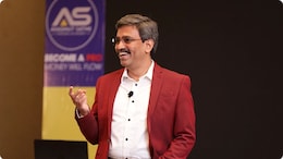 शेअर मार्केट सल्लागार अवधूत साठे सेबीच्या रडारवर? शेकडो कोटींच्या अनियमिततेचा आरोप