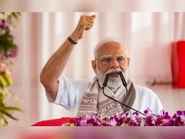 पीएम मोदी ने बताया कितने घंटे हिरासत में रहने के बाद सस्पेंड हो जाते हैं सरकारी कर्मचारी, जानें क्या है नियम पीएम मोदी ने बताया कितने घंटे हिरासत में रहने के बाद सस्पेंड हो जाते हैं सरकारी कर्मचारी, जानें क्या है नियम
