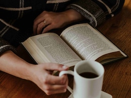 Why Gen Z In India Is Looking At Tinder For A 'Book Boyfriend' Why Gen Z In India Is Looking At Tinder For A 'Book Boyfriend'