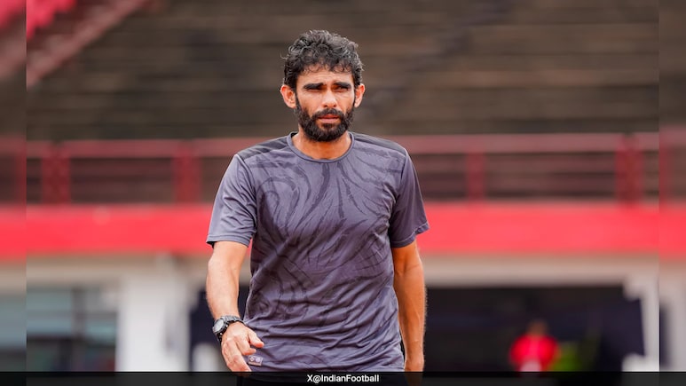 खालिद जमील बने टीम इंडिया के नए हेड कोच, दो साल का किया अनुबंध खालिद जमील बने टीम इंडिया के नए हेड कोच, दो साल का किया अनुबंध