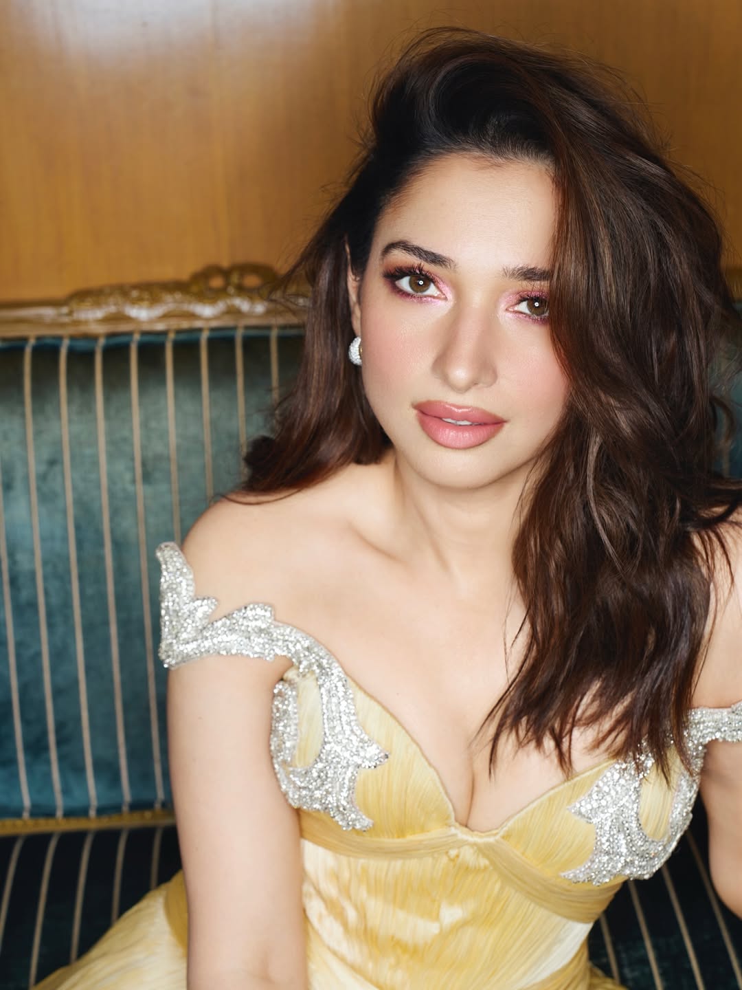 Tamannaah Bhatia's Bizarre Remedy For Acne Actually Has Science Behind It