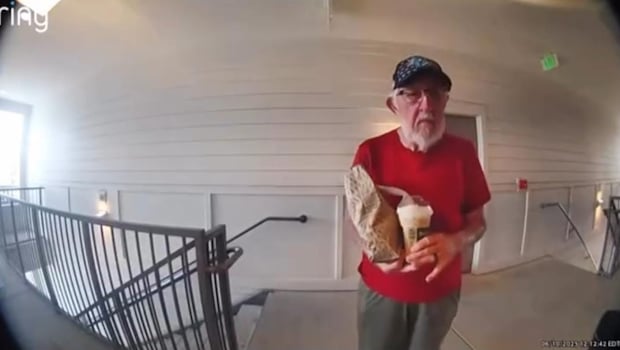 Viral: Florida Woman Raises More Than Rs 18 Lakhs For Elderly Food Delivery Agent, Wins Hearts Online