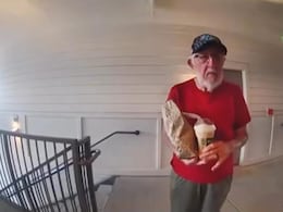 Viral: Florida Woman Raises More Than Rs 18 Lakhs For Elderly Food Delivery Agent, Wins Hearts Online Viral: Florida Woman Raises More Than Rs 18 Lakhs For Elderly Food Delivery Agent, Wins Hearts Online