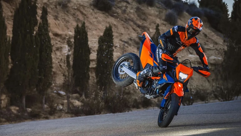 2026 KTM 690 Enduro R And 690 SMC R Break Cover