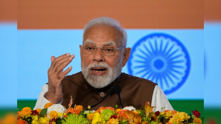 जापान की टेक्नोलॉजी + भारत का टैलेंट: PM मोदी ने दिया 'दोस्ती' से दुनिया पर छा जाने का मंत्र जापान की टेक्नोलॉजी + भारत का टैलेंट: PM मोदी ने दिया 'दोस्ती' से दुनिया पर छा जाने का मंत्र