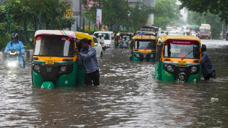 "Very Tragic": AAP Slams Delhi Government Over Roof Collapse, Waterlogging