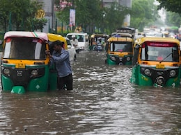 "Very Tragic": AAP Slams Delhi Government Over Roof Collapse, Waterlogging "Very Tragic": AAP Slams Delhi Government Over Roof Collapse, Waterlogging