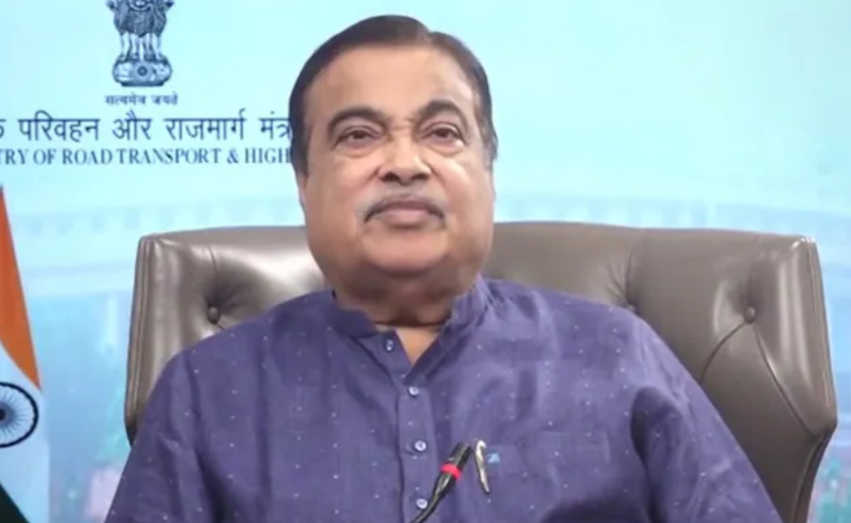 नितिन गडकरी ने गिनाए बायो फ्यूल के फायदे, जानें कैसे हासिल कर सकते हैं शून्य कार्बन उत्सर्जन का लक्ष्य