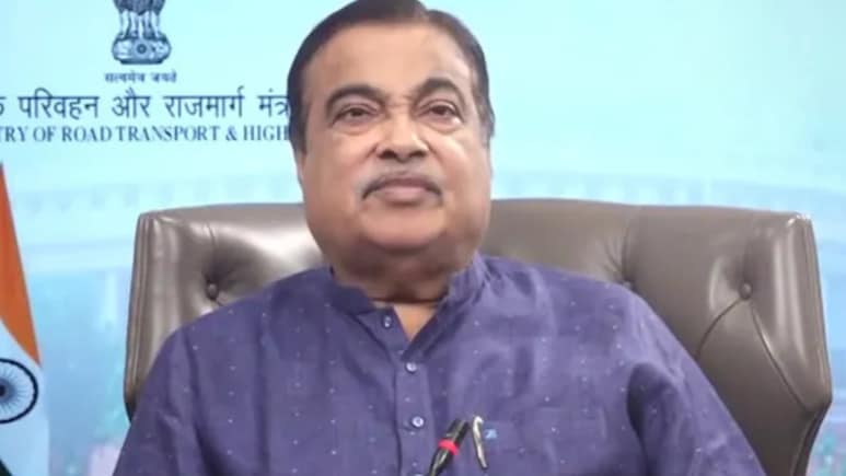 नितिन गडकरी ने गिनाए बायो फ्यूल के फायदे, जानें कैसे हासिल कर सकते हैं शून्य कार्बन उत्सर्जन का लक्ष्य