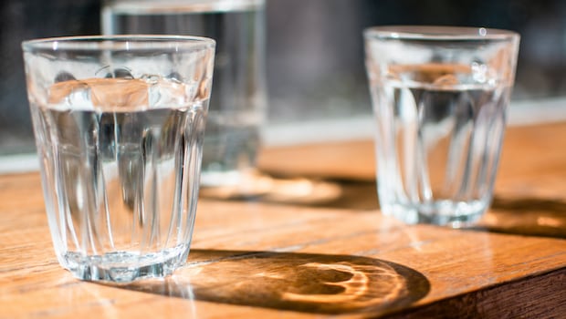 Which Water Should You Really Be Drinking Every Day? Plain, Electrolyte, Salt Or Detox?