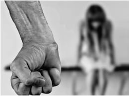 5 दिन तक दबी रही 9 साल की बच्ची से हैवानियत की कहानी, पंचायत ने कहा 'चुप रहो'! 5 दिन तक दबी रही 9 साल की बच्ची से हैवानियत की कहानी, पंचायत ने कहा 'चुप रहो'!