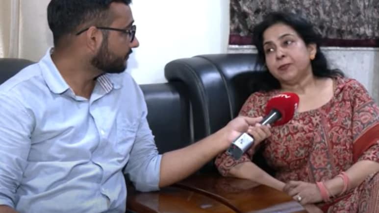 थाने में जितने SI थे वो मुझसे पढ़े थे, नजर नहीं मिला पा रहे थे, जॉब से मजबूर थे....  नीतू मैम ने NDTV से कहा