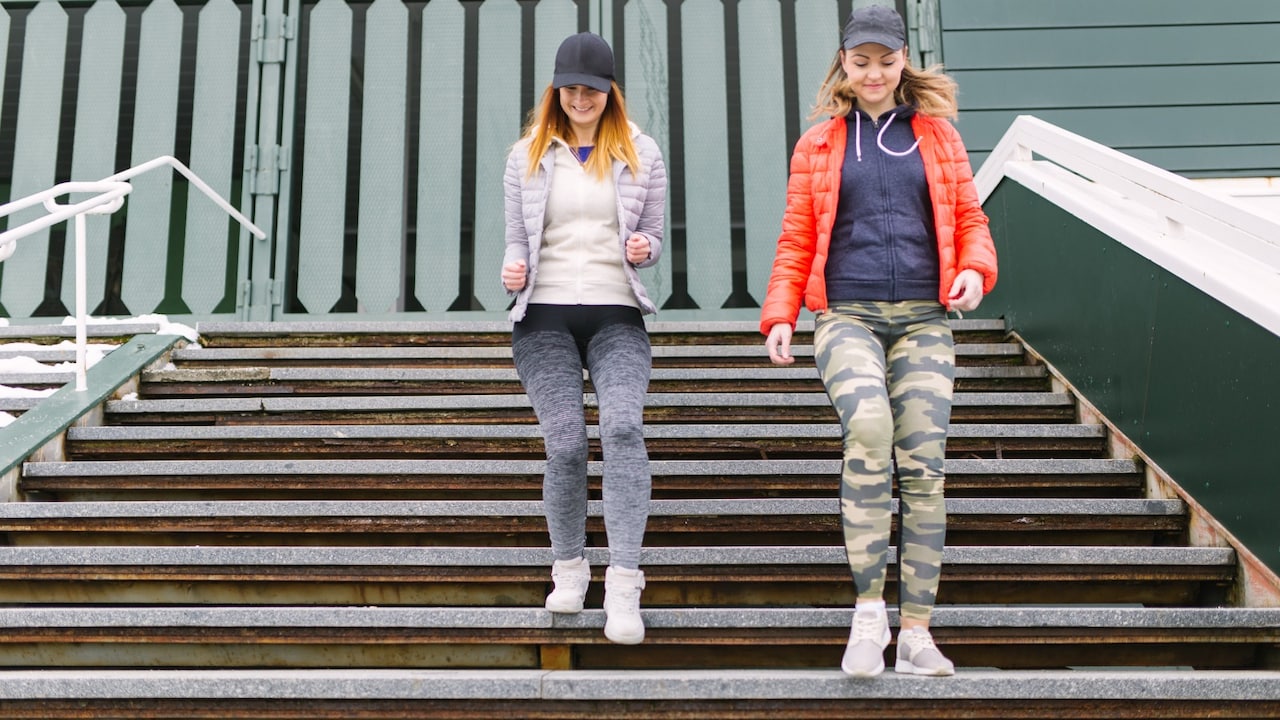 10 Smart Ways To Wear Jeggings In Summer And Get Trendy Collections As Well