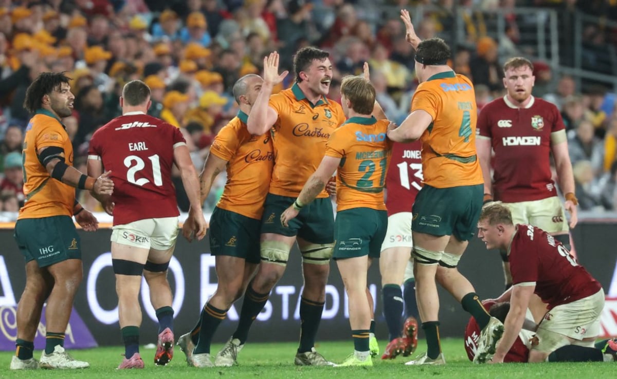 Australia Stun British And Irish Lions 22-12 In Third Test