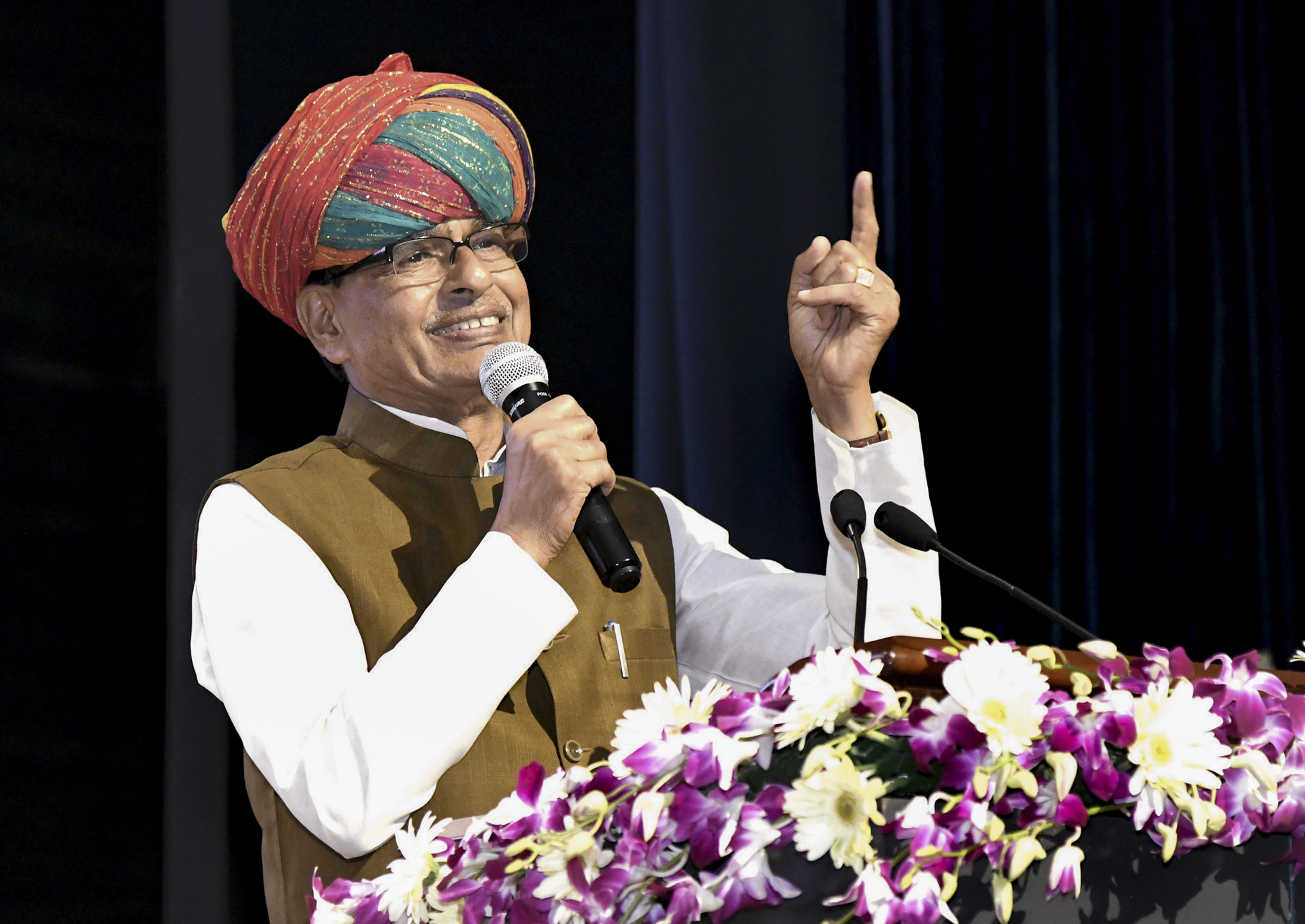 अमेरिका के किसान Vs भारत  के किसान: शिवराज ने टैरिफ पर ट्रंप को दे दिया पूरा देसी ज्ञान