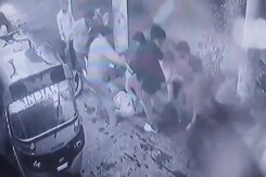 Stopped From Attacking Patient, Group Assaults Doctors At Andhra Hospital Stopped From Attacking Patient, Group Assaults Doctors At Andhra Hospital