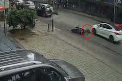 Pune Elderly Man Dies After Bike Hits Pothole, Run Over By Car Pune Elderly Man Dies After Bike Hits Pothole, Run Over By Car