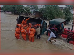 सवाई माधोपुर में एनडीआरएफ की टीम हुई हादसे का शिकार, जवानों से भरी ट्रैक्टर ट्रॉली पलटी सवाई माधोपुर में एनडीआरएफ की टीम हुई हादसे का शिकार, जवानों से भरी ट्रैक्टर ट्रॉली पलटी