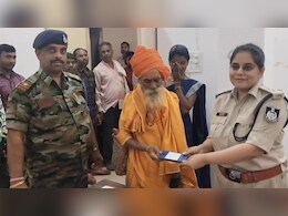 Dindori Police ने रिकवर किए 124 मोबाइल फोन, कुल कीमत 24 लाख से भी ज्यादा, जानें - पूरा मामला Dindori Police ने रिकवर किए 124 मोबाइल फोन, कुल कीमत 24 लाख से भी ज्यादा, जानें - पूरा मामला