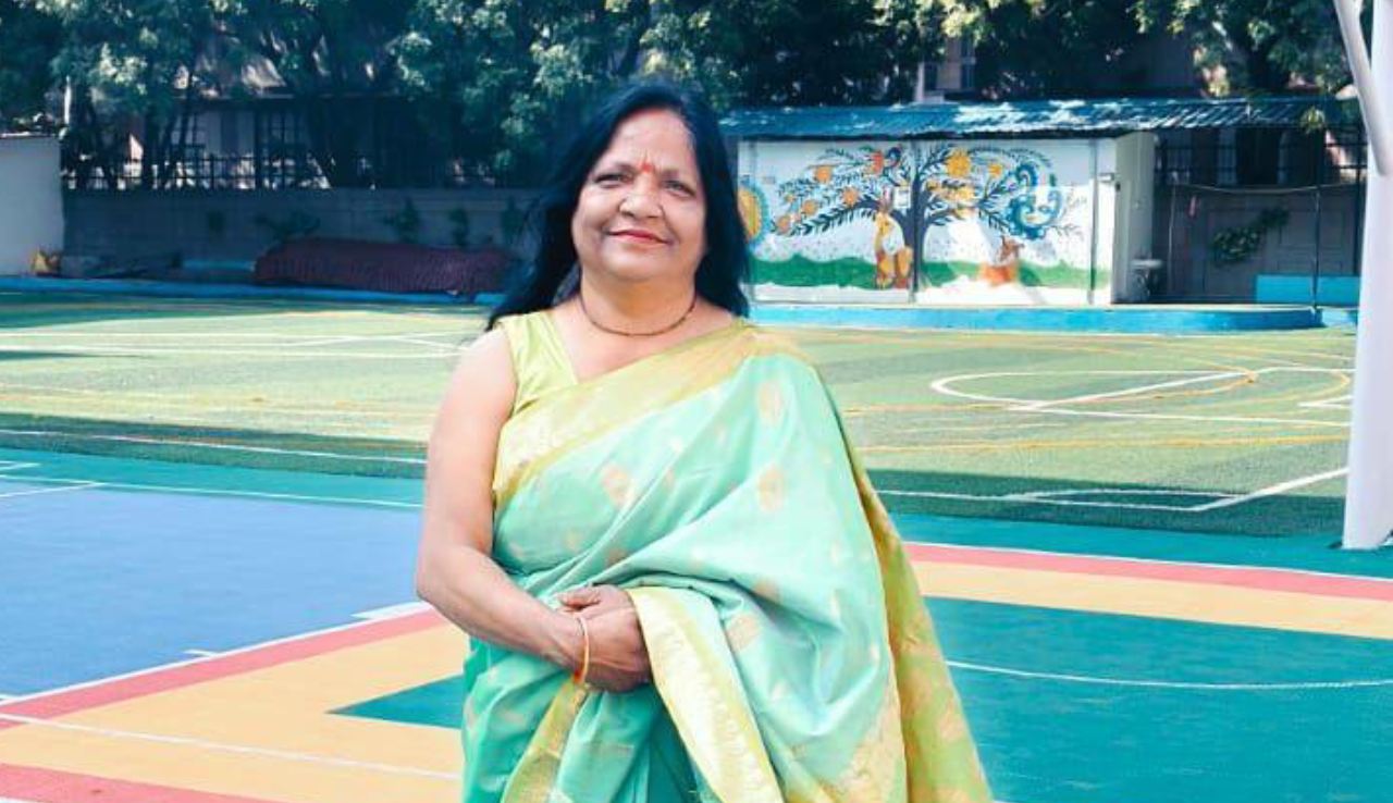 Rashmi Gupta ki Best Poem: 'ए जिंदगी थोड़ा धीरे-धीरे चल'... जिदंगी जीना सीखाती है रश्मि गुप्ता की ये कविता