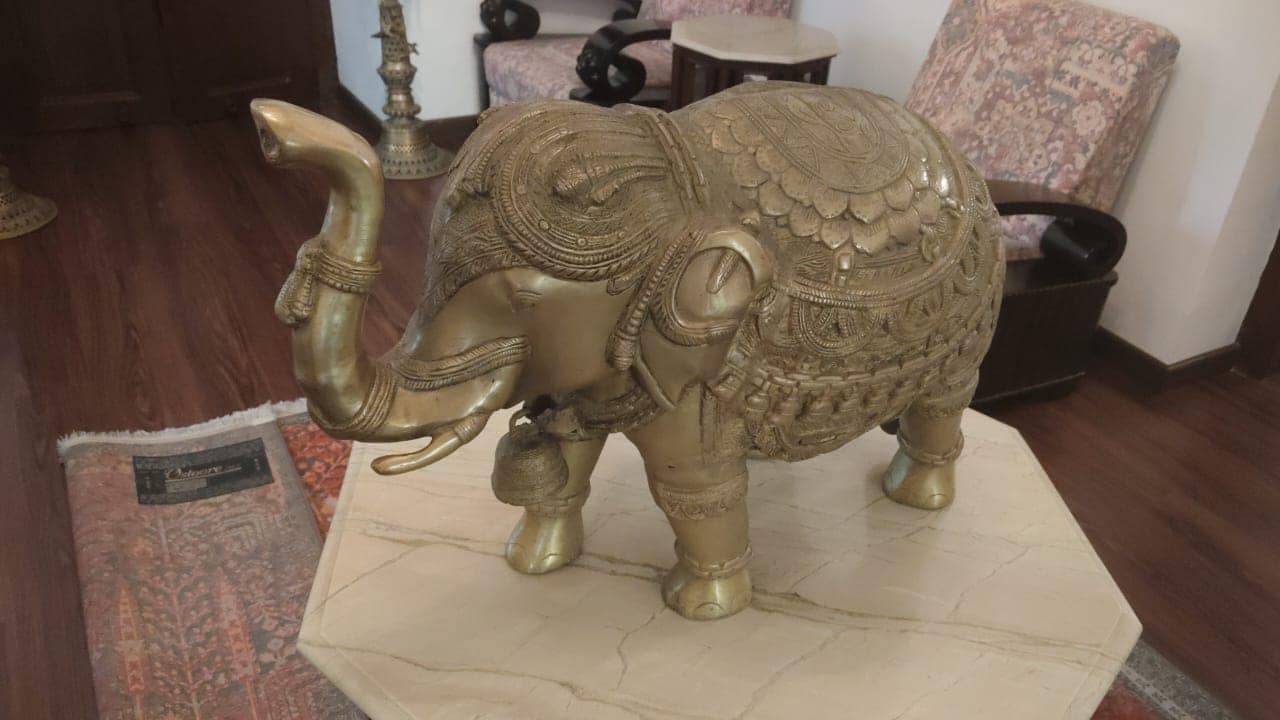 CG News: सरगुजा राज घराने की मूर्ति CG News: सरगुजा राज घराने की मूर्ति
