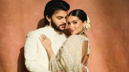 Tara Sutaria Wears Rs 4 Lakh Kanjivaram Saree To Celebrate Ganesh Chaturthi With Veer Pahariya