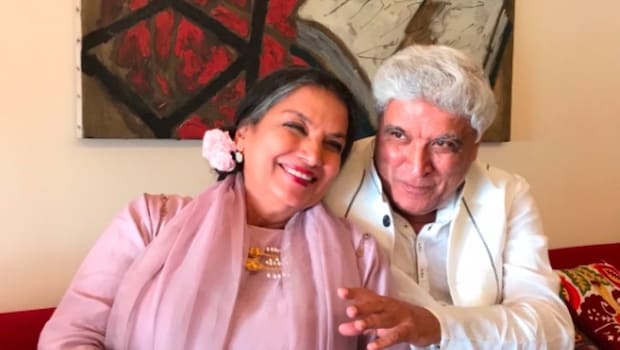 Shabana Azmi, Javed Akhtar Visit Shankar Mahadevan's New Restaurant In Mumbai