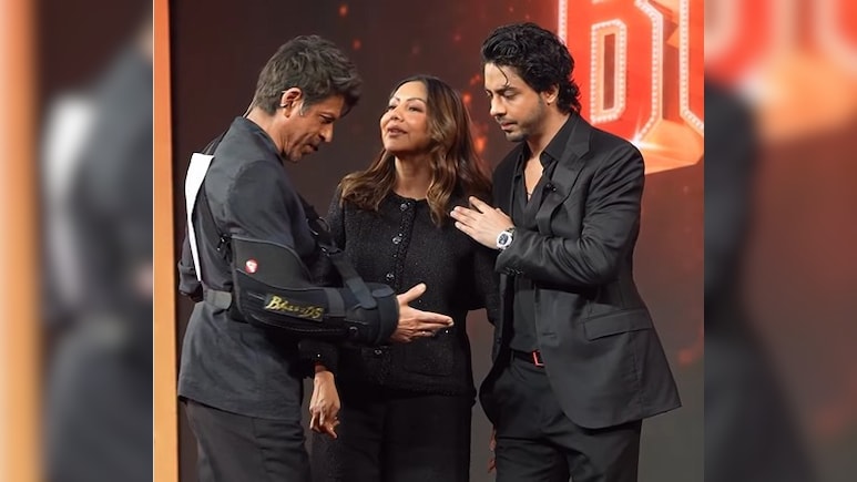 किंग की शूटिंग के दौरान घायल होने के बाद पहली बार दिखे शाहरुख खान, देखें कैसे बेल्ट के सहारे संभाला हुआ था हाथ