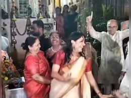 दीपिका सिंह ने गणपति विसर्जन पर किया ऐसा डांस, लोगों की छूटी हंसी, बोले- बप्पा भी डर गए... दीपिका सिंह ने गणपति विसर्जन पर किया ऐसा डांस, लोगों की छूटी हंसी, बोले- बप्पा भी डर गए...